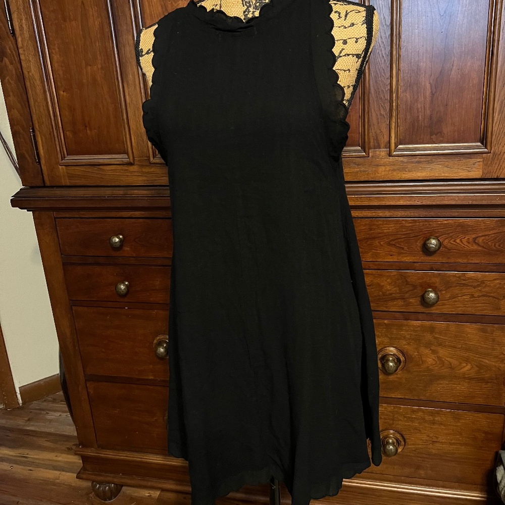 Black linen twirl dress in size medium